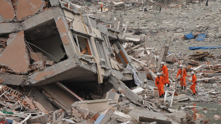 11 Dead, 122 Injured in 2 Strong Earthquakes That Struck Southwest China