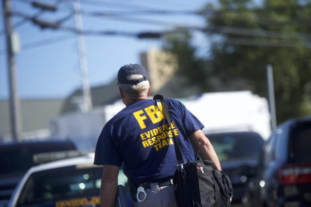An FBI agent in a file photo. (Mark Makela/Getty Images)