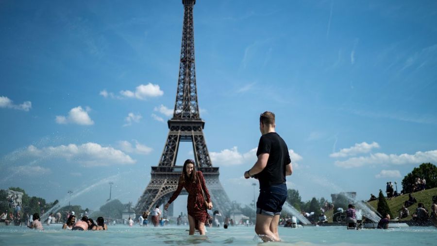 Nearly 1,500 Deaths Linked to Heat Waves in France