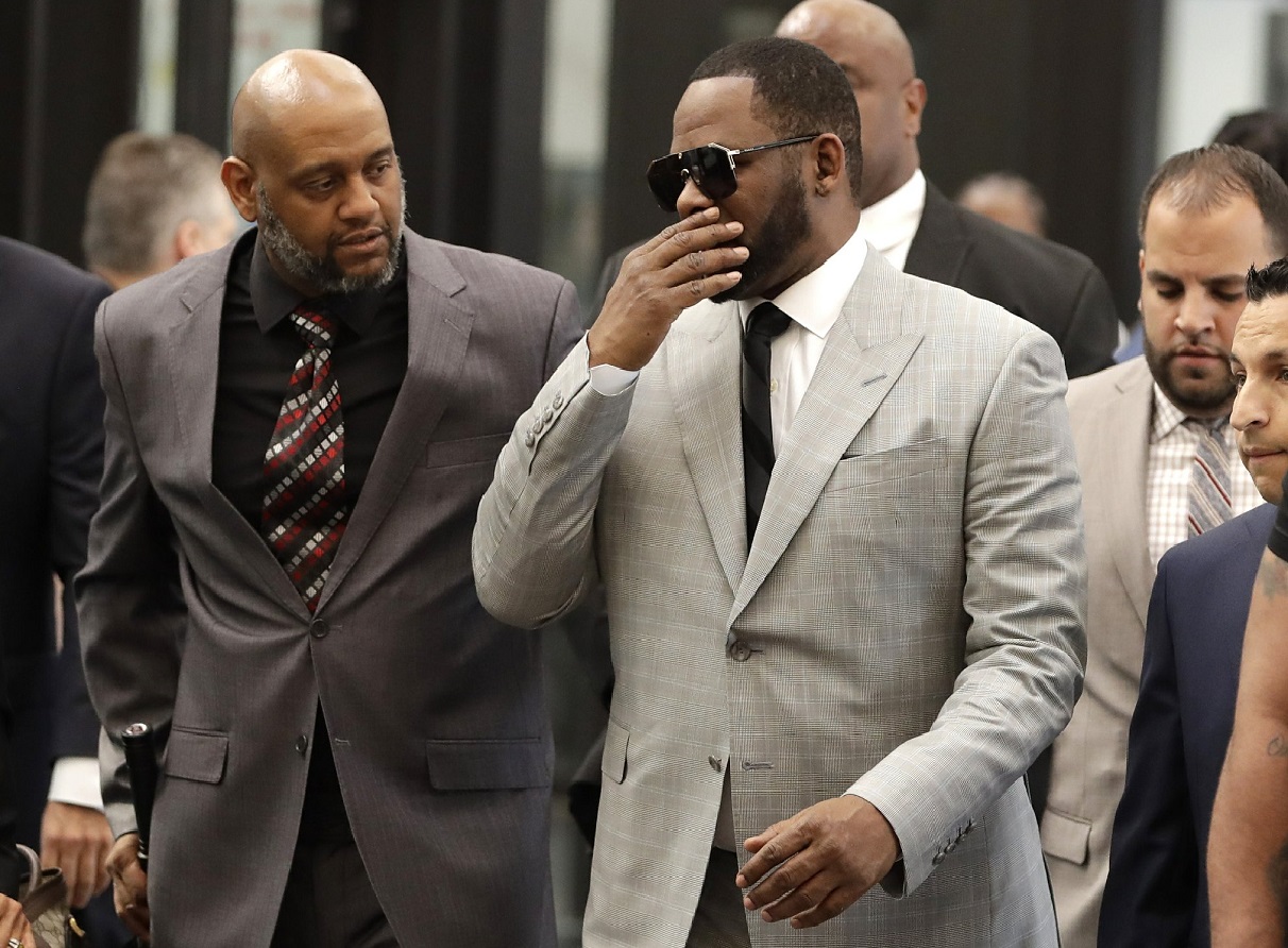 R.Kelly Fan Who Posted $100,000 Bond for Him Wants Money Back, Judge Refuses