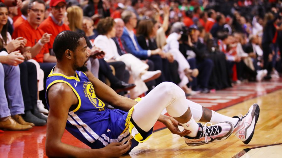 Kevin Durant Undergoes Surgery for Ruptured Achilles 2 Days After Suffering Injury