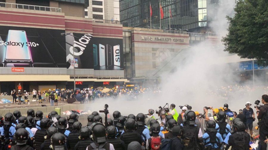Amnesty International: Hong Kong Police Used ‘Unlawful’ Force to Disperse Protesters