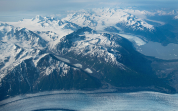German Tourists Among 3 Found Dead in Alaska Glacier Lake