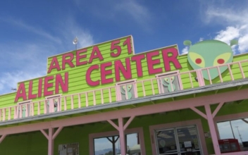 Nearly 1 Million People Have Taken Facebook Pledge to Storm Area 51 to ‘See Them Aliens’