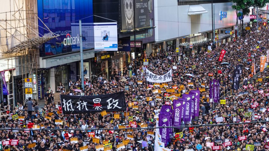 Over Half Million March in Hong Kong to Protest Extradition Bill