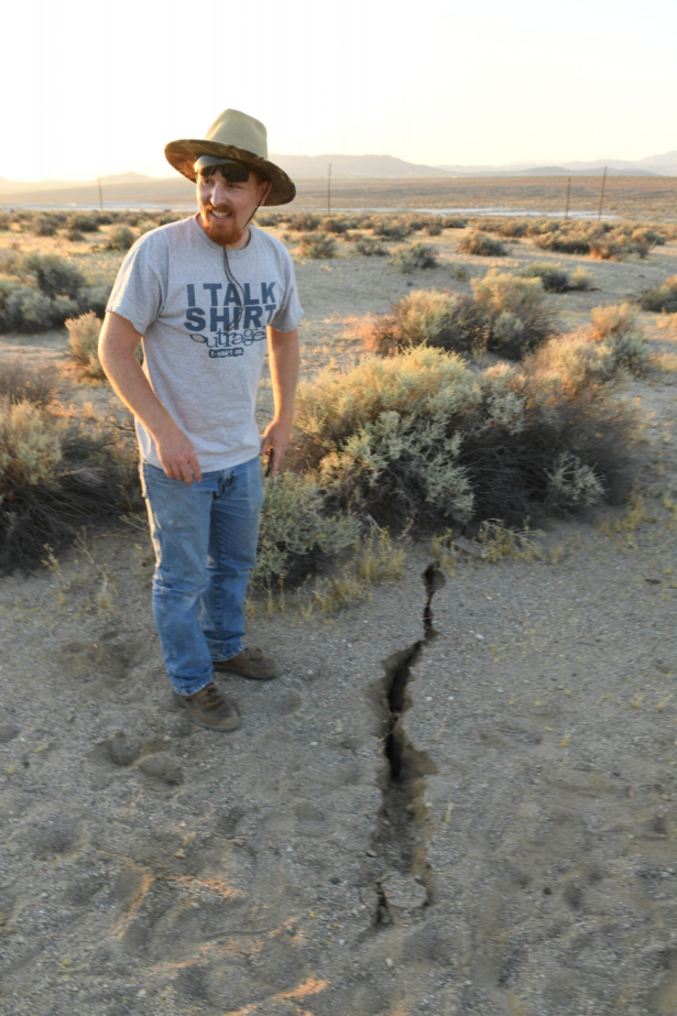 Local resident Steve Latham surveys the effects of the magnitude 7.1 earthquake along California State Route 178 between Ridgecrest and Trona California on June 6, 2019. (ROBYN BECK/AFP/Getty Images)