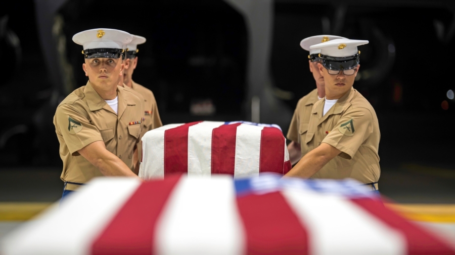 US Names Service Members Killed in Afghanistan Chopper Crash