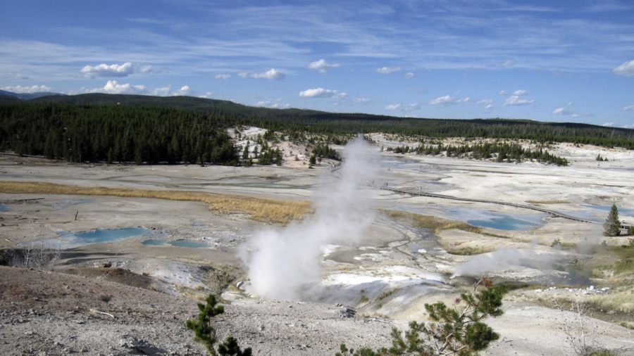 Yellowstone and Grand Teton National Park Close To Visitors Amid Pandemic