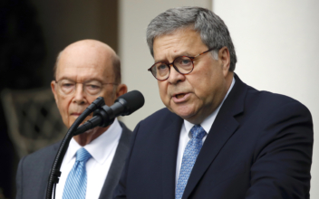 House Votes Top Trump Officials Barr and Ross in Contempt in Census Dispute, Ross Calls It ‘Political Theater’