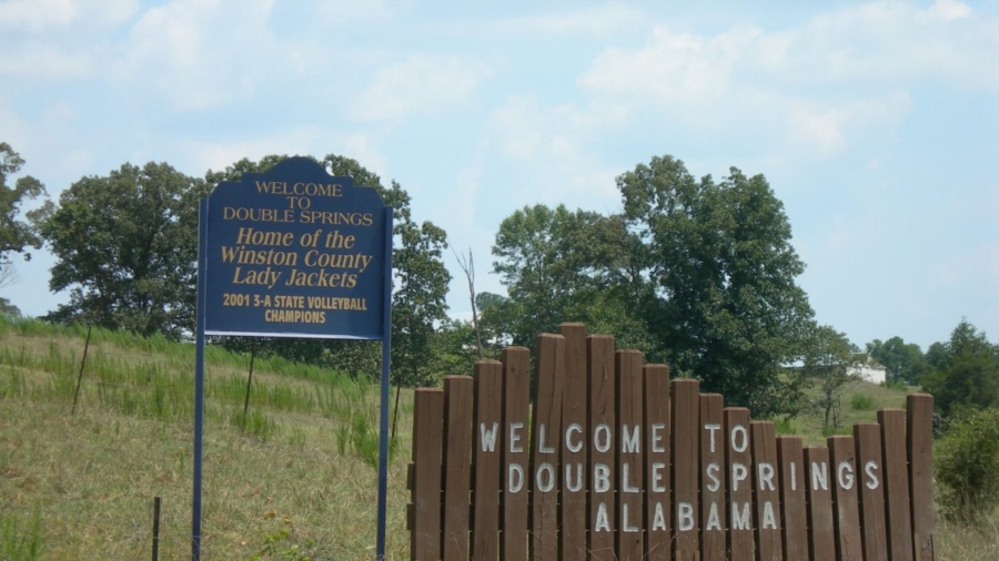 Alabama Woman Escapes From Her Kidnappers After Going to the Restroom