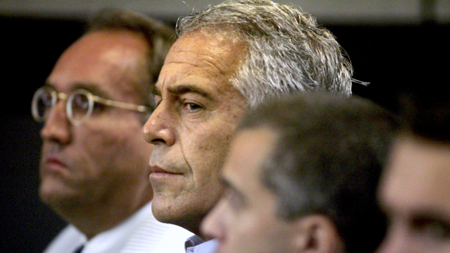 Lawmakers, Pelosi’s Daughter Call for Probe Into Jeffrey Epstein’s Death After Reported Suicide