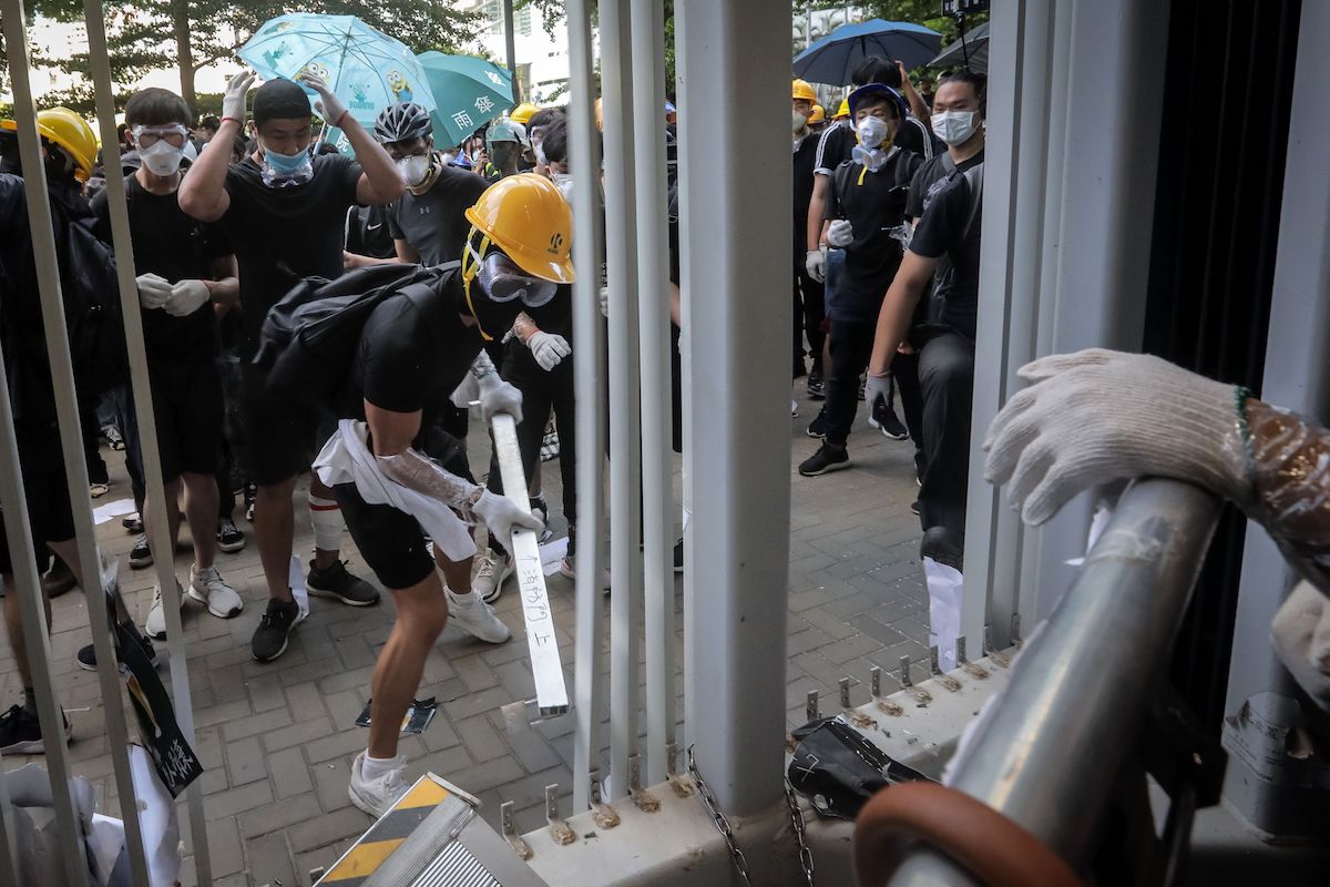 Hong Kong Protesters Break into Government Building in Escalated Demand to Scrap Extradition Bill