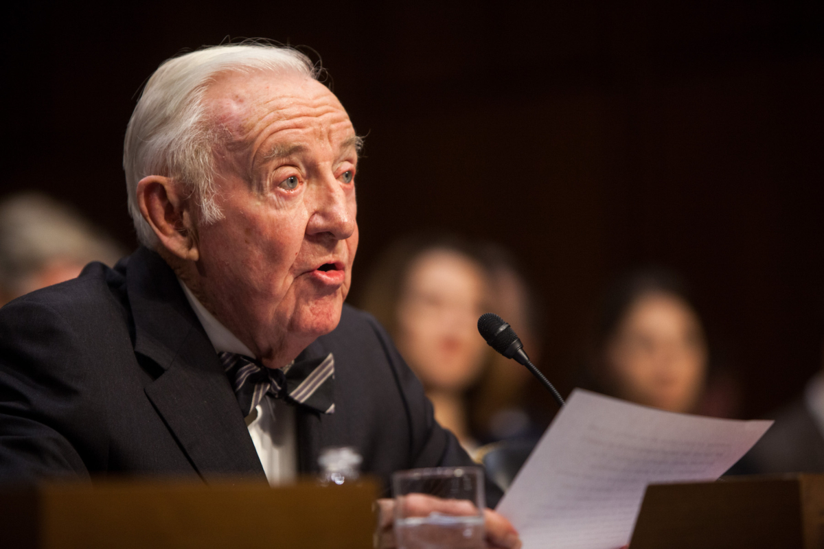 Former Supreme Court Justice John Paul Stevens Dies at 99 | NTD