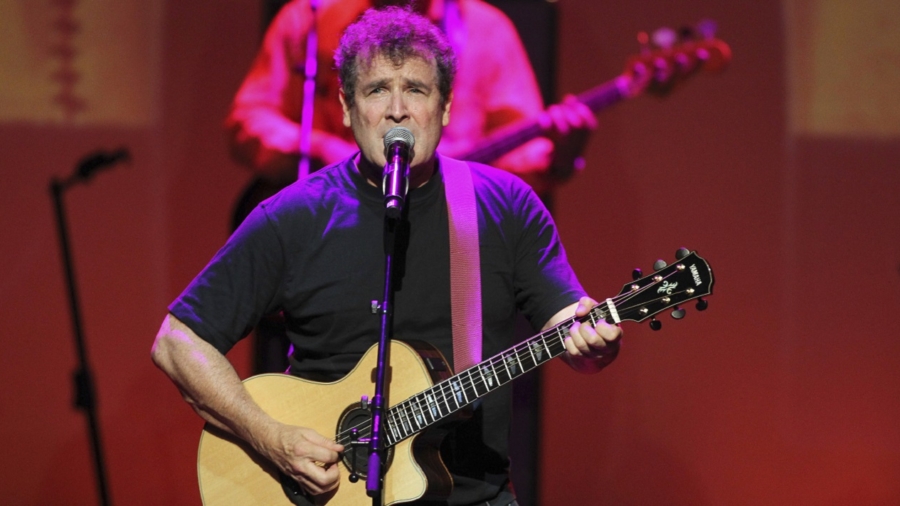South African Musician Johnny Clegg Dies After Cancer Battle