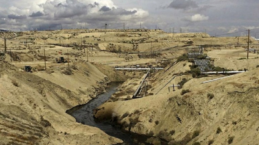 Chevron Spills 800,000 Gallons of Oil, Water in California