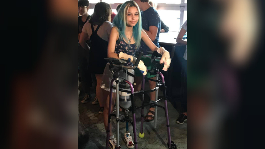 17-Year-Old Shark Attack Victim Leaves Hospital Four Weeks After Her Leg Was Amputated