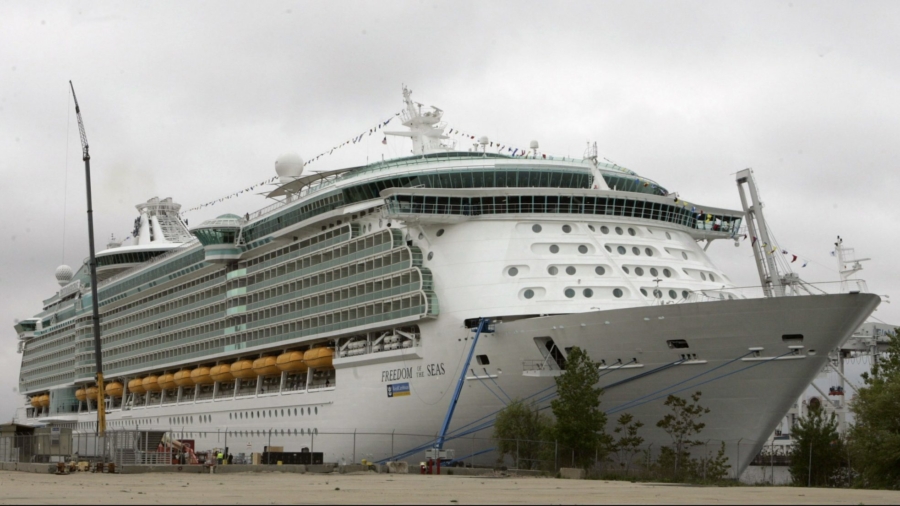 Official: 18-Month-Old Girl’s Death Probe Includes Cruise Line Scrutiny