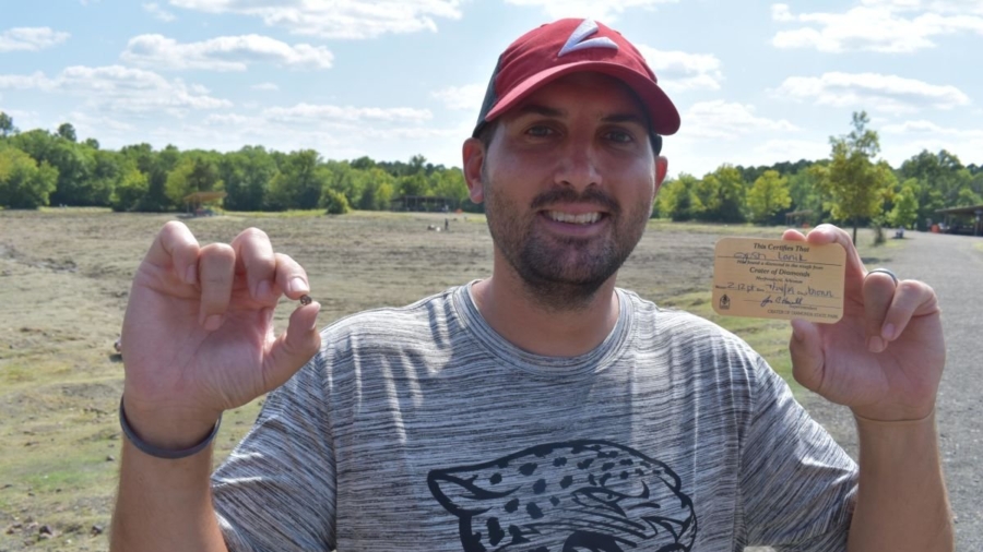 Vacationing Teacher Finds 2.12-Carat Diamond at Arkansas State Park