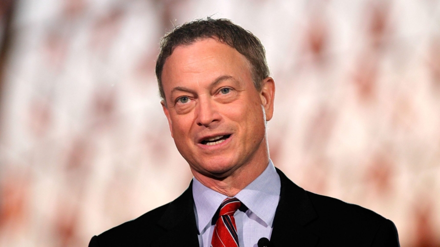 Actor Gary Sinise Honors National Ernie Pyle Day in Throwback Post