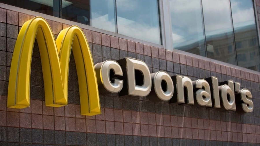 McDonald’s Is Giving Away Free Food During the Holidays