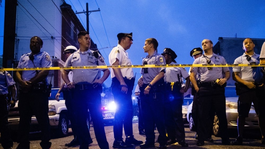 Shooter in Custody After Wounding at Least 6 Philadelphia Police