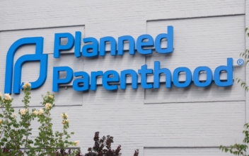 Planned Parenthood Clinic Might Come to a California High School