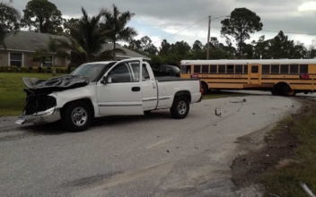 Truck Crashes Into School Bus on First Day of School, 1 Child Injured