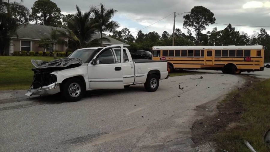 Truck Crashes Into School Bus on First Day of School, 1 Child Injured
