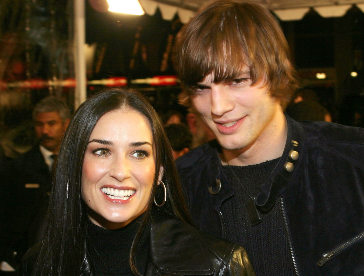 Demi Moore and Ashton Kutcher attend the "Cheaper By The Dozen" premiere in Hollywood, California, on Dec. 14, 2003. (Giulio Marcocchi/Getty Images)