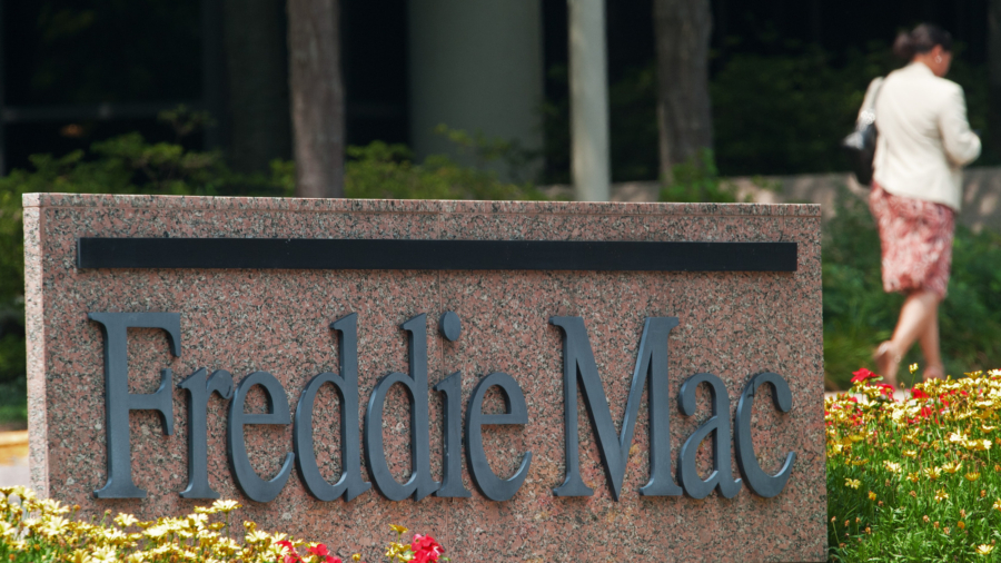 Trump Says He's Considering Taking Mortgage Giants Fannie Mae and Freddie Mac Public