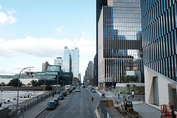 Buildings with residential apartments stand in the newly developed and exclusive Hudson Yards neighborhood in Manhattan, New York, on September 13, 2019. (Spencer Platt/Getty Images)