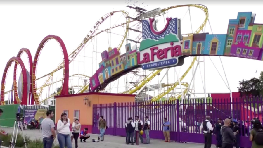 Mexico City Rollercoaster Car Jumps Rails, Killing 2