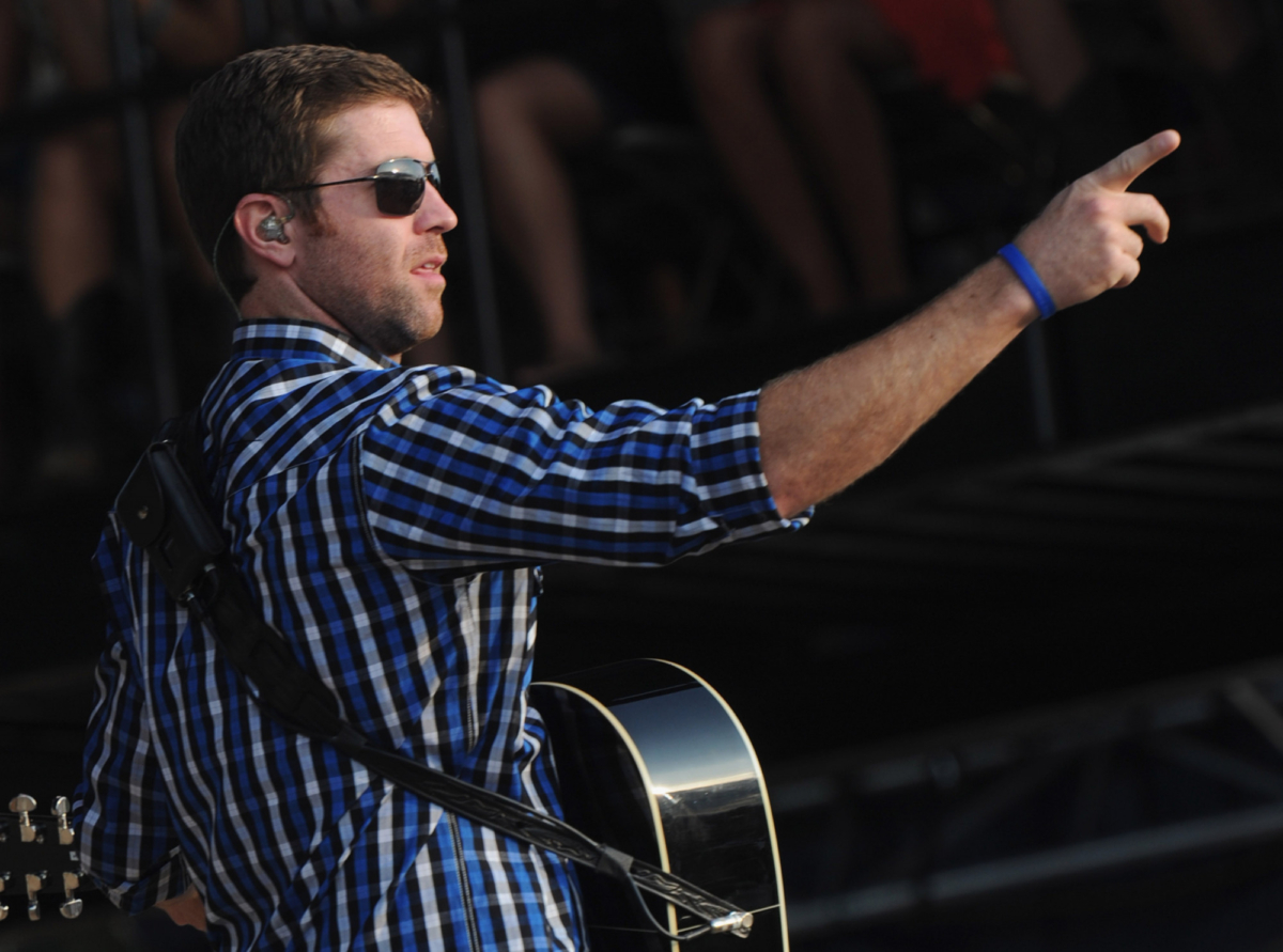 SingerSongwriter-Josh-Turner