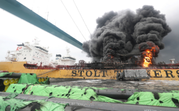 Fire on Oil Tankers at South Korean Port Injures Nine: Yonhap