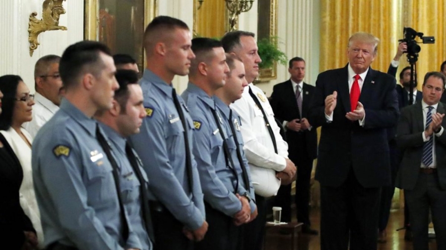 Hero Officers Who Stopped Dayton Shooter Receive Medal of Valor