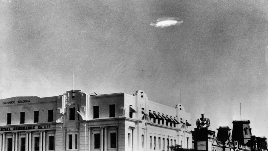 US Navy Acknowledges UFO Videos as Real “Unidentified” Objects