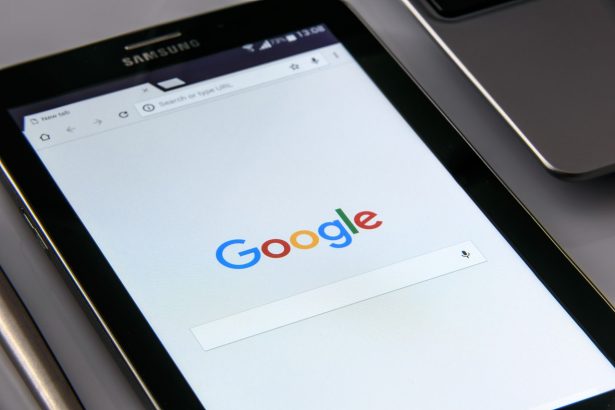 Google Search Page on a smartphone (Pixabay)
