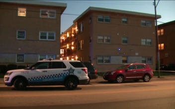 Fifth Victim in Chicago Apartment Shooting Dies