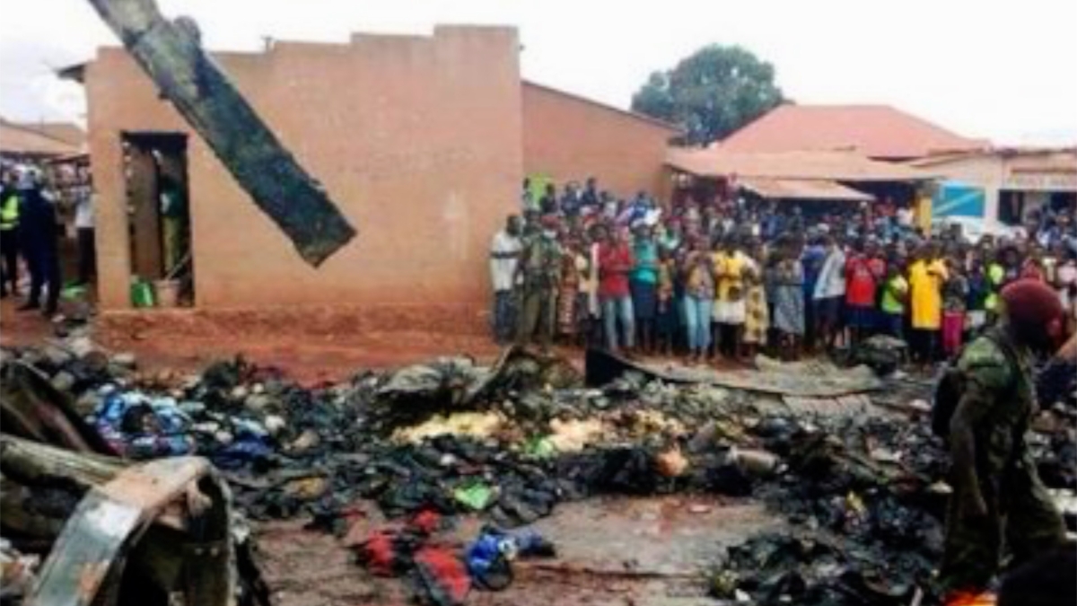 A passenger bus veered off the road and burst into flames in the Democratic Republic of Congo on Oct. 21. (Courtesy of @Cartesien243/Twitter)