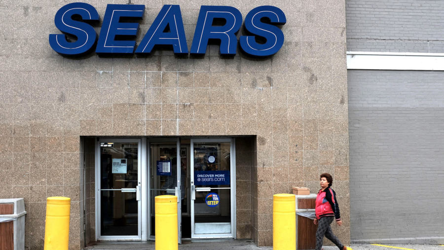 Sears’ Future Is Still in Doubt a Year After Bankruptcy Filing