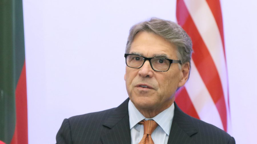 Trump Confirms Energy Secretary Rick Perry’s Resignation
