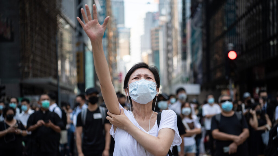 2 Protesters Have Been Charged Under Hong Kong’s Emergency Anti-Mask Law