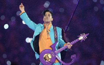 Prince’s Anticipated, Posthumous Memoir Is Ready for Fans