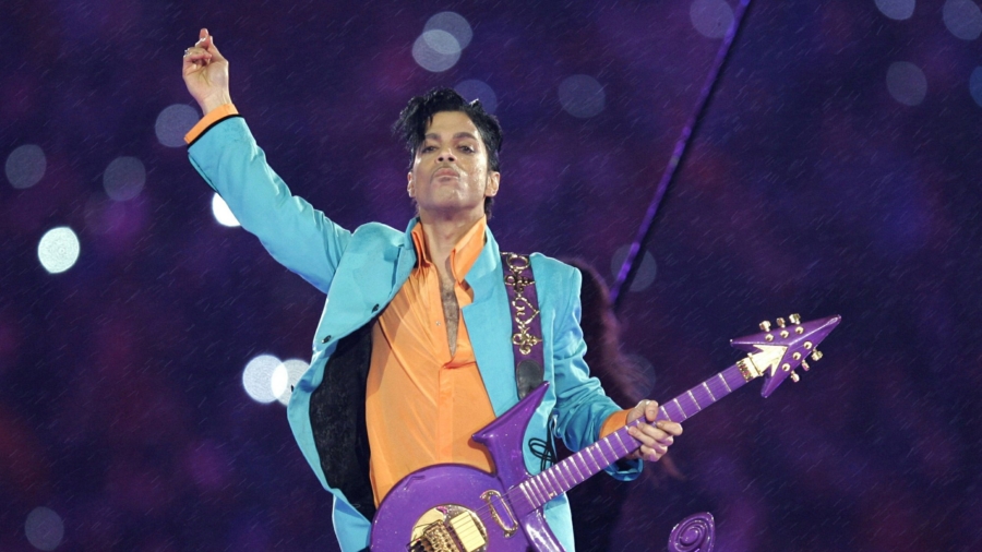 Prince’s Anticipated, Posthumous Memoir Is Ready for Fans