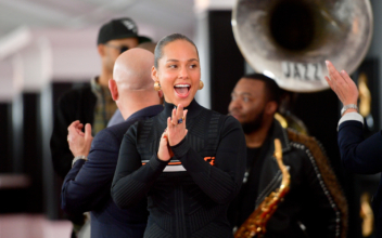 Alicia Keys Will Return as Host of the Grammy Awards in 2020