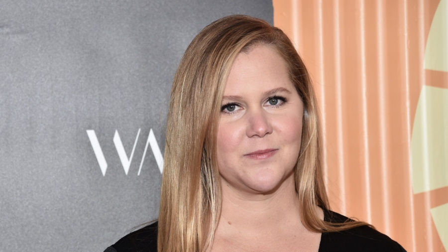 Amy Schumer Gave out Her Phone Number—We Tried Getting in Touch