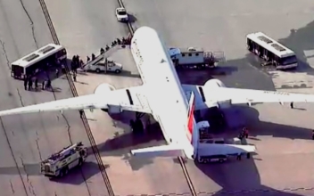 Manila-Bound Philippine Airlines Flight Makes Emergency Landing in Los Angeles