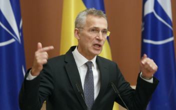 NATO Will Concentrate on Countering the Chinese Threat for Next Decade: Stoltenberg