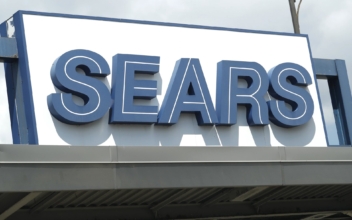 Sears Owner Secures $250 Million in New Capital, but Another 96 Stores Will Close