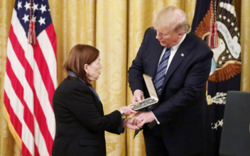 Trump Posthumously Awards Presidential Citizens Medal to 9/11 Hero Who Saved Thousands